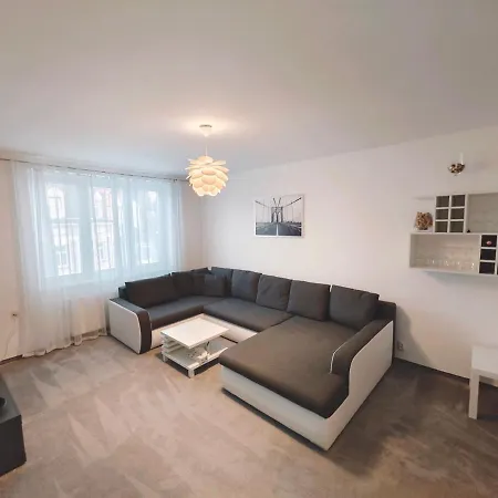 Apartman V Centru Karlovy Vary Exterior photo