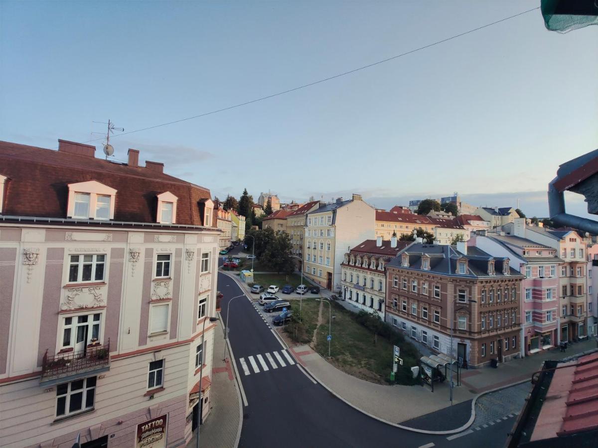 V Centru Karlovy Vary